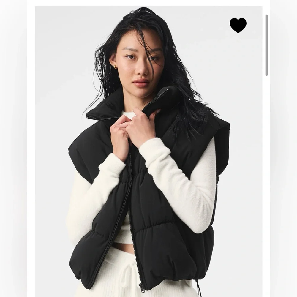 ALO Yoga Cream White Puffer Vest